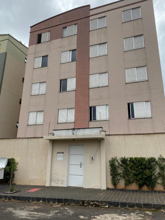 Ótima localização! Apartamento Uberlândia Exterior foto